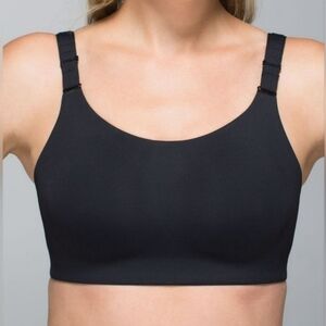 Lululemon Booby Bracer Sports Bra Sz 34DD